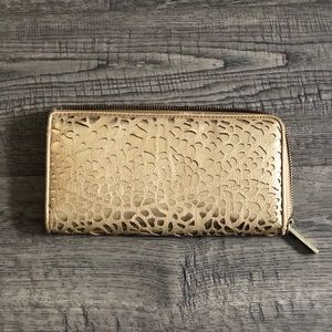 Ivanka Trump - Wallet
